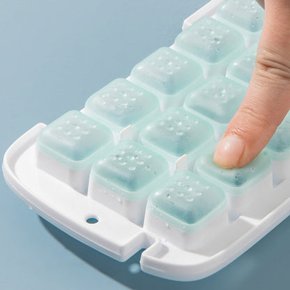 Smart box for ice cubes