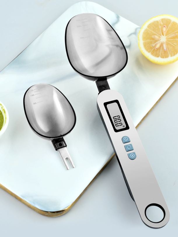 Electric spoon scale